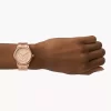 Reloj Modern Sophisticate de acero inoxidable en tono oro rosa con movimiento multifunción